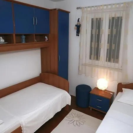 Appartement Marijana - Two Bedroom With Terrace *