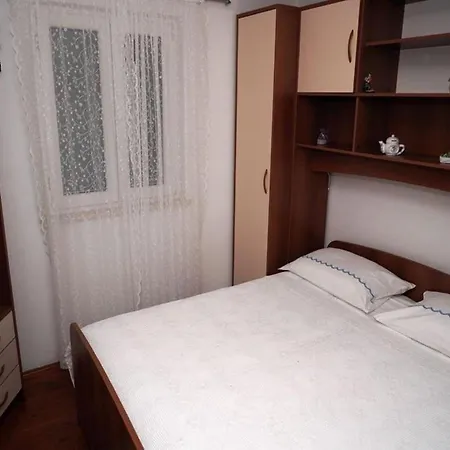 Appartement Marijana - Two Bedroom With Terrace *